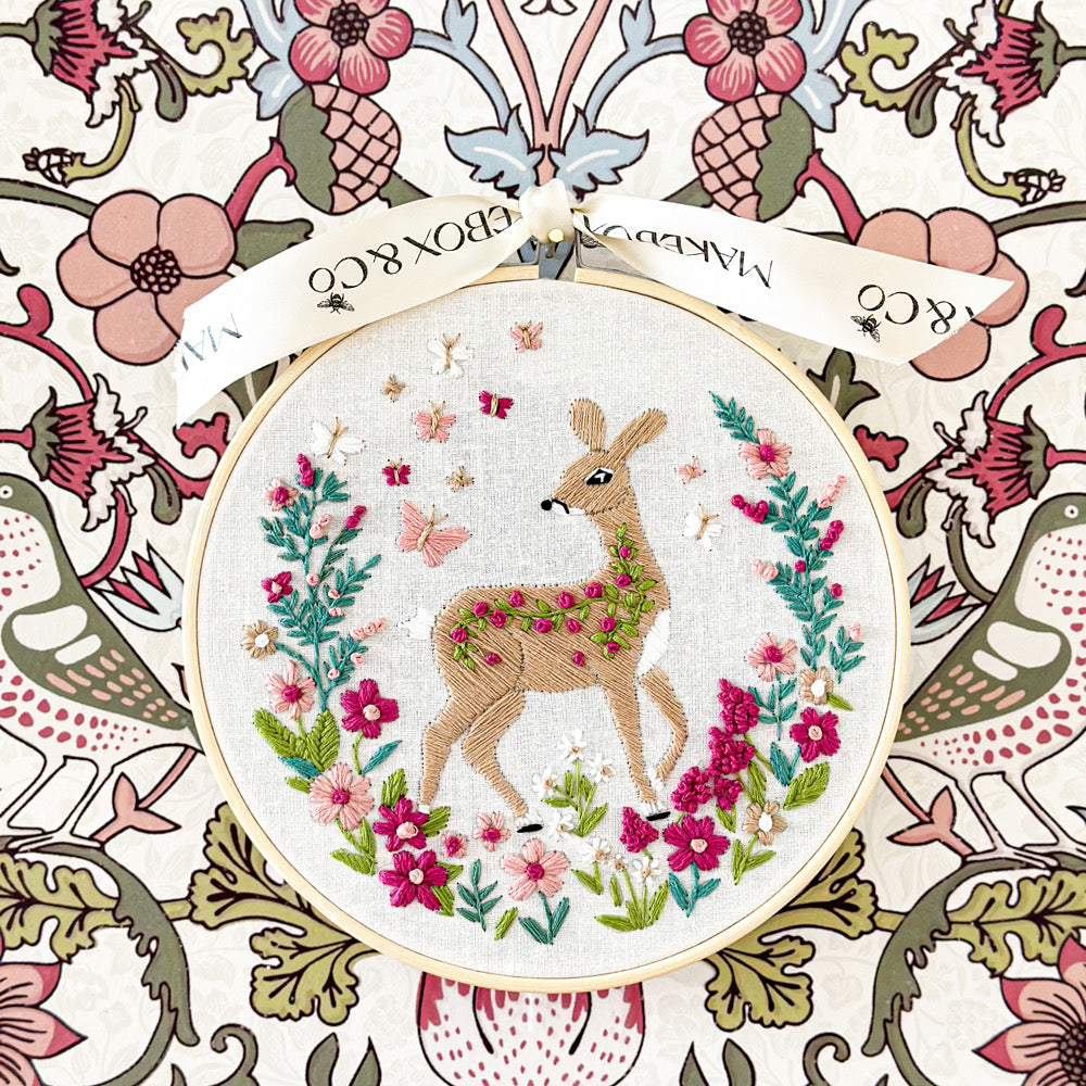 Makebox Embroidery Kit FROLICKING FAWN - Default (EMBKITMAKFAWN)