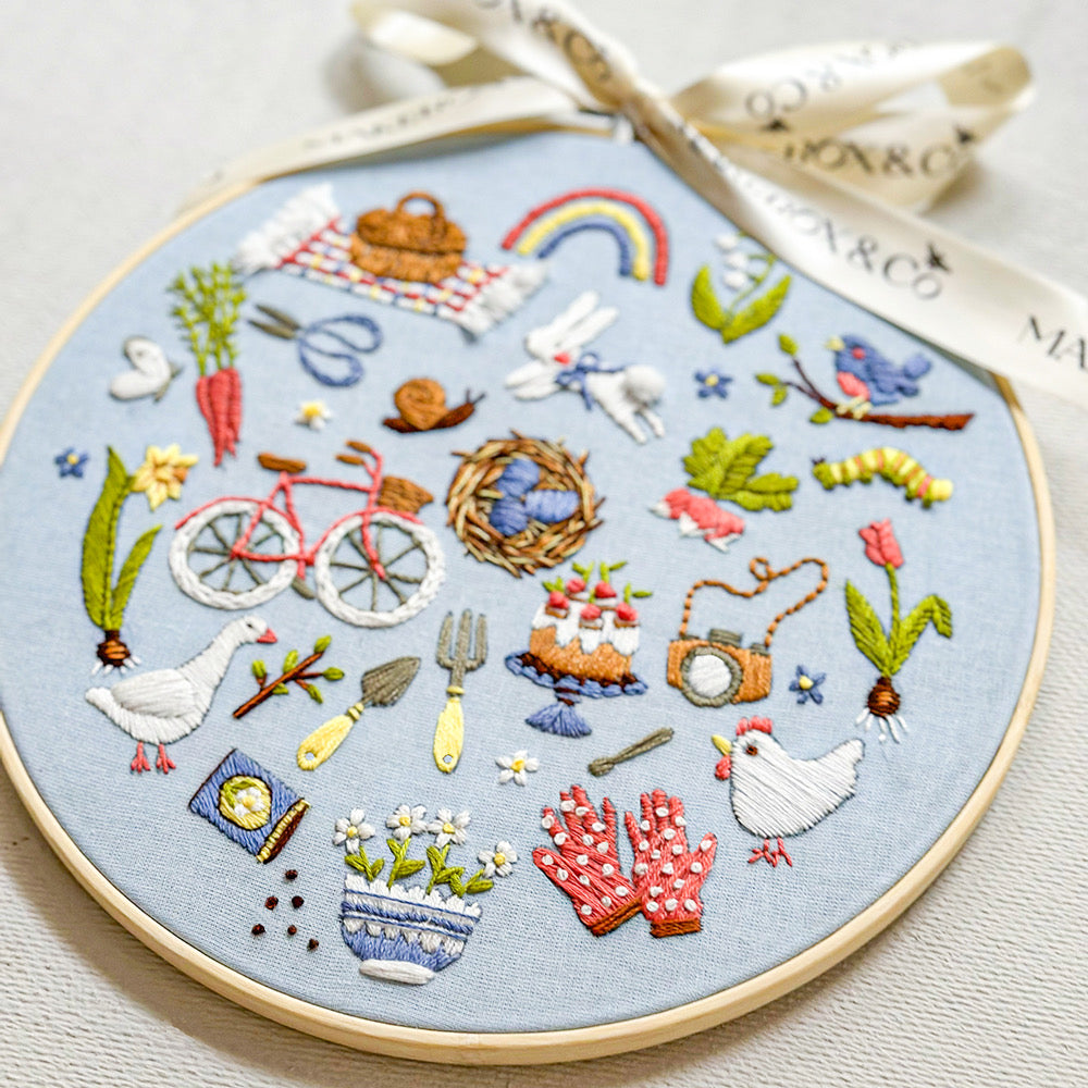 Makebox Embroidery Kit SPRING - Default (EMBKITMAKSPR)