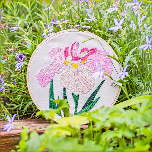 RHS Embroidery Kit Japanese Iris - Default (EMBKITRHSJAP)