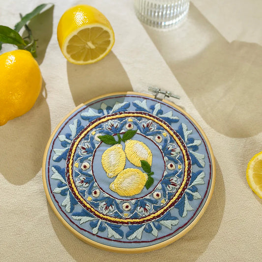 Makebox Embroidery Kit AMALFI LEMONS